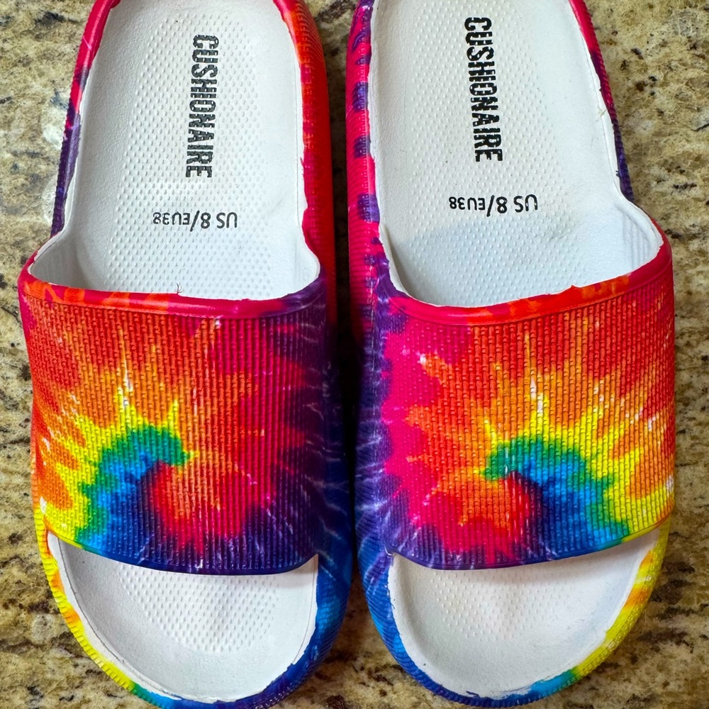 Women’s Tie-Dye Slide Sandals